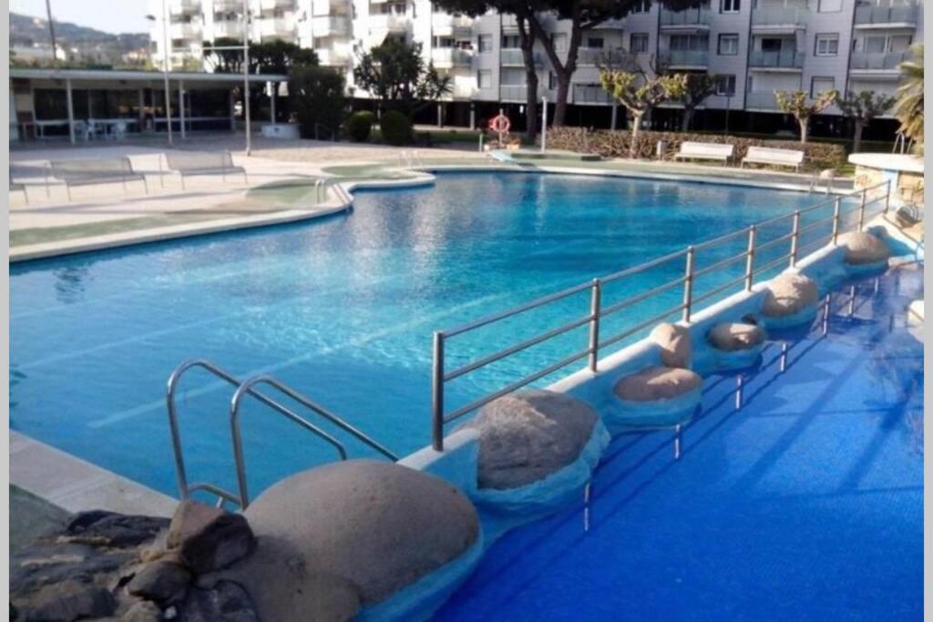 Residencial Costamar Next Bcn, 50M Beach With Swimming Pool กาเบรรา เด มาร์ ภายนอก รูปภาพ