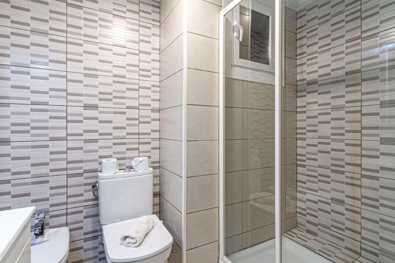 Residencial Costamar Next Bcn, 50M Beach With Swimming Pool กาเบรรา เด มาร์ ภายนอก รูปภาพ